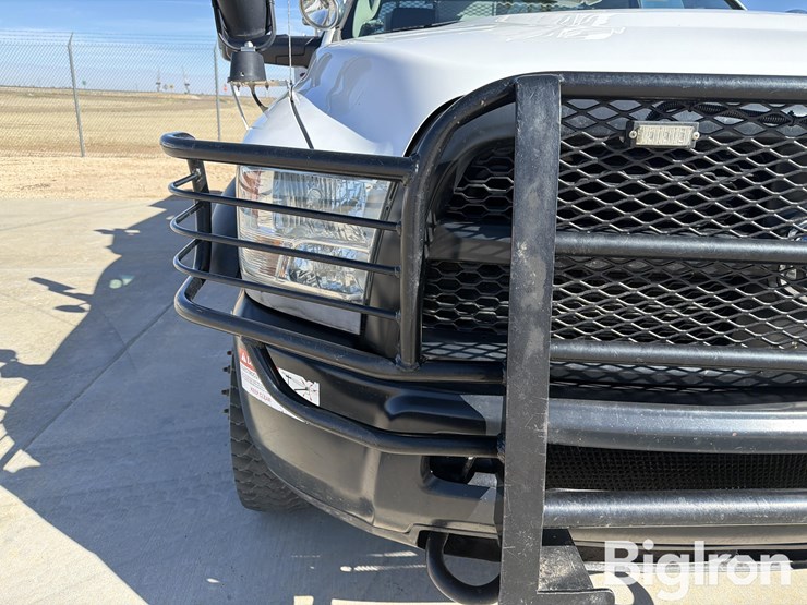 2014-ram-5500-37'-bucket-truck-image-12