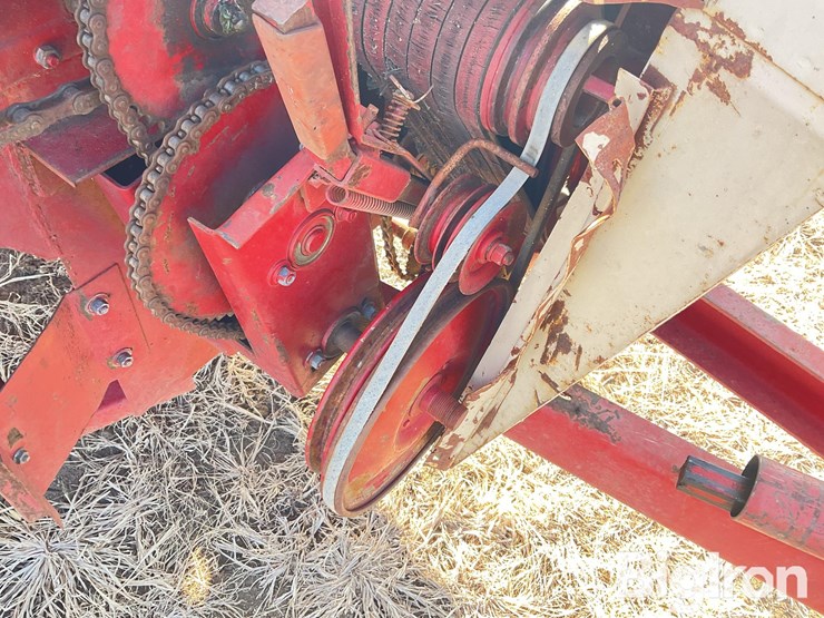 international-1150-image-9