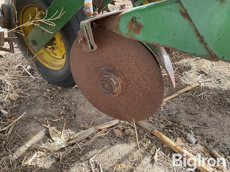 john-deere-7000-image-18