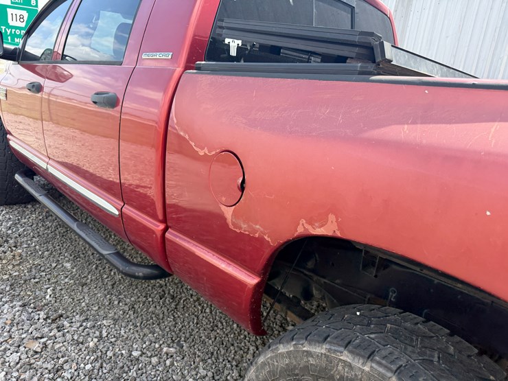 2008-dodge-2500-image-19