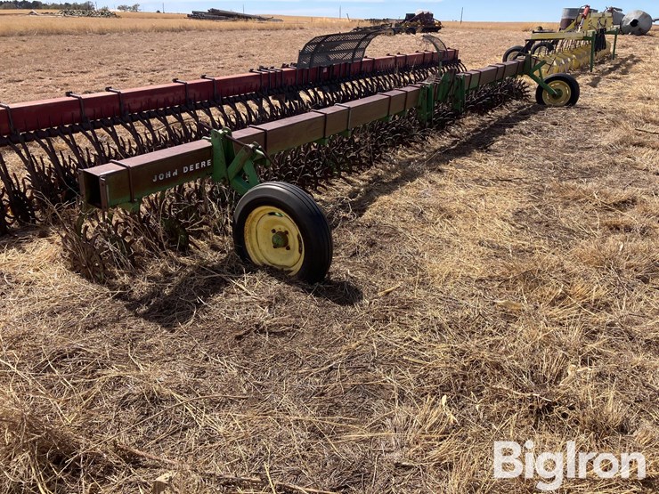 john-deere-400-image-3