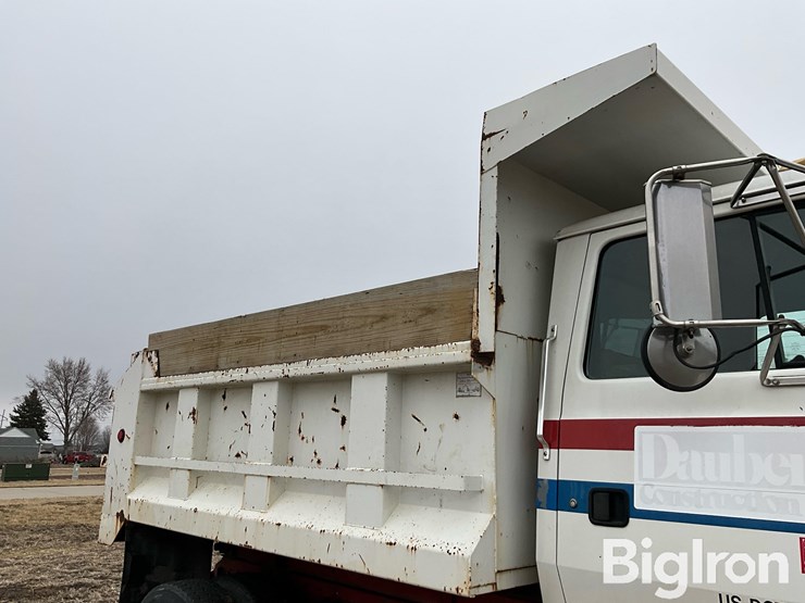 1993-ford-ln8000-image-17