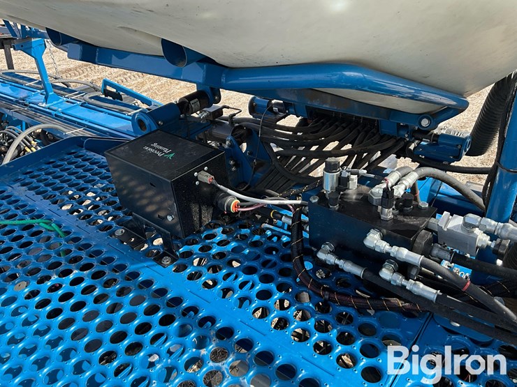 2013-kinze-3660-image-15