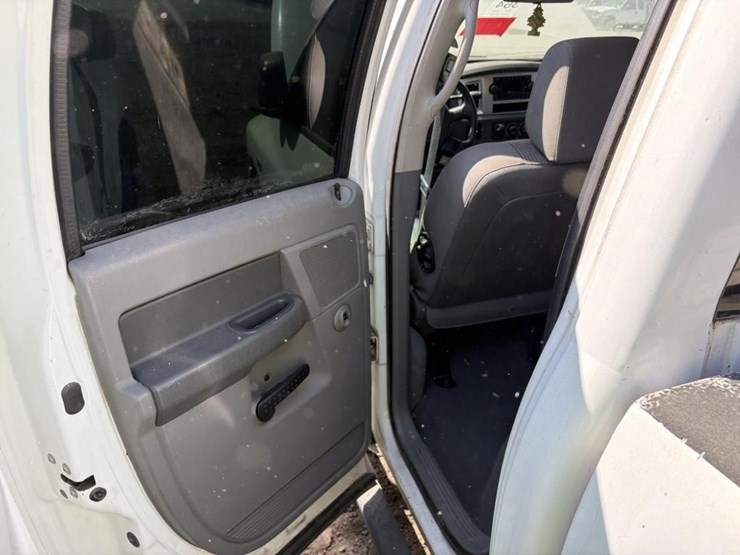 2008-dodge-ram-1500-image-12