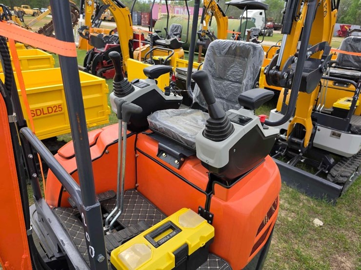 --absolute---new-sdlanch-excavator-image-7