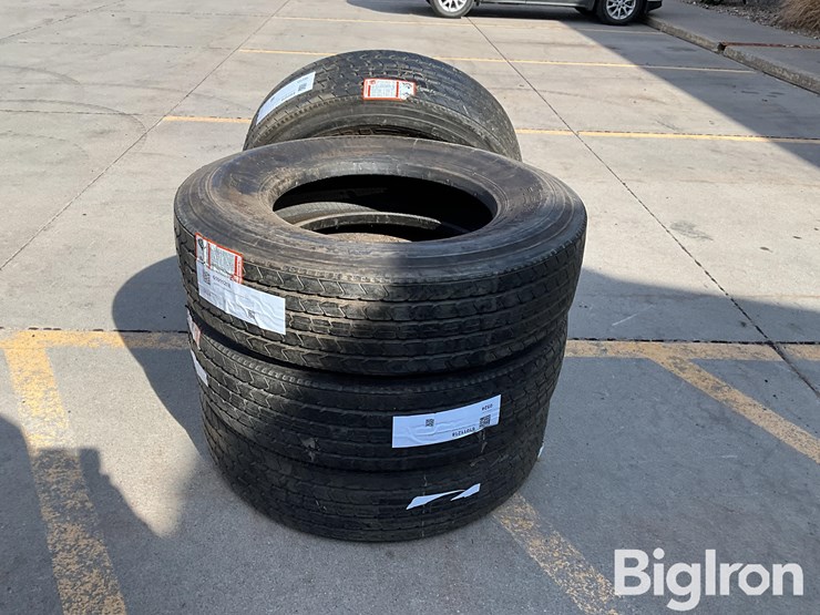 recapped-295/75r22.5-truck-tires-image-6