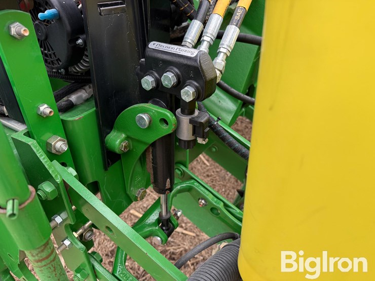 2010-john-deere-1760-image-18