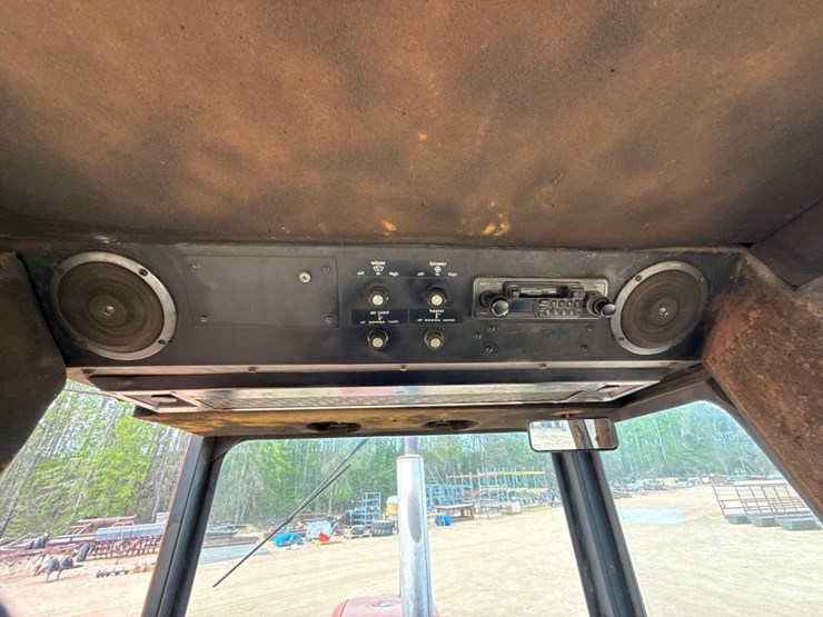 allis-chalmers-7060-image-28