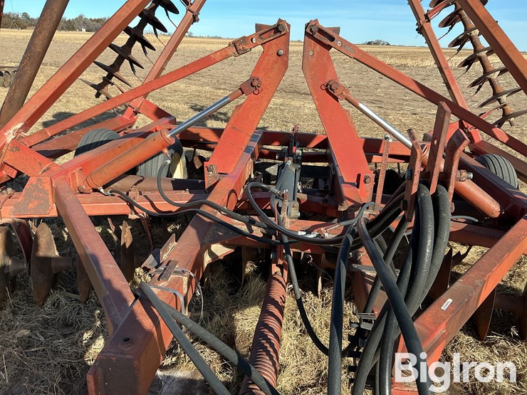 international-490-image-13