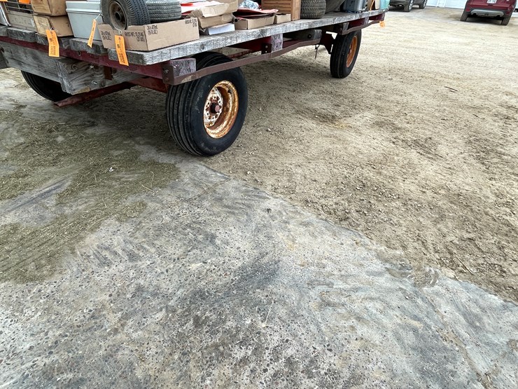 #2399-•-hay-wagon-image-4