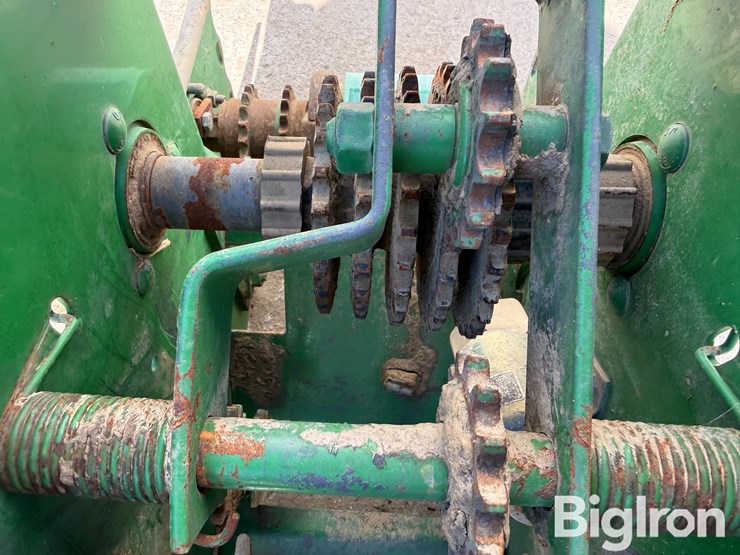 john-deere-7200-image-13