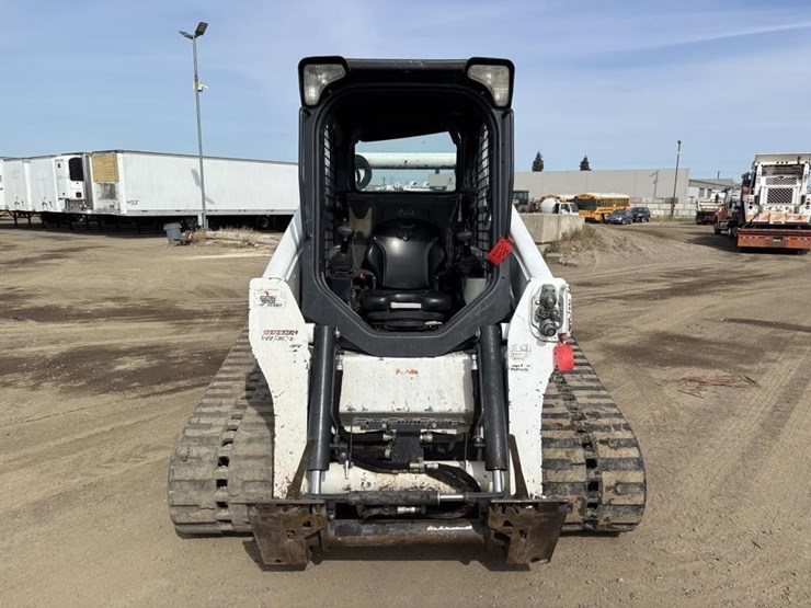 2017-bobcat-t650-image-6