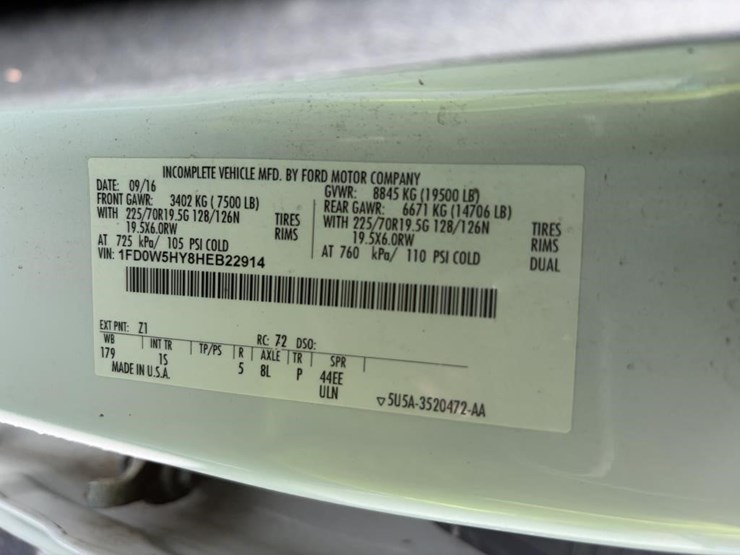 2017-ford-f550-image-22