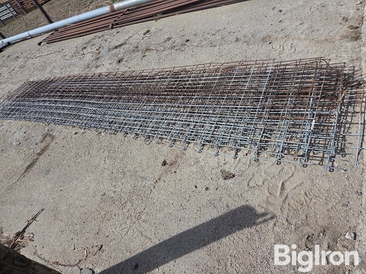 galvanized-livestock-panels-image-4