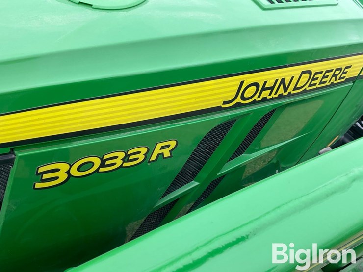 2020-john-deere-3033r-image-9