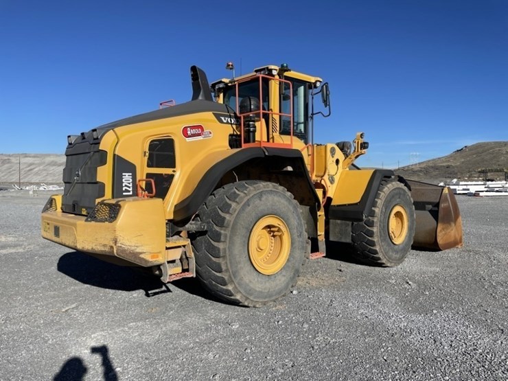 2021-volvo-l220h-image-5