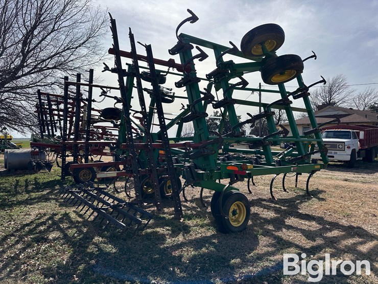 2008-john-deere-2210-image-5