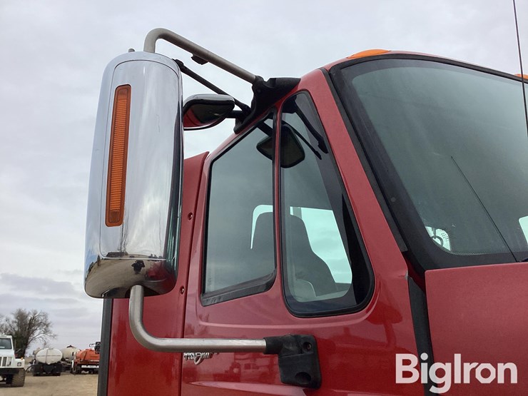 2012-international-prostar-image-17