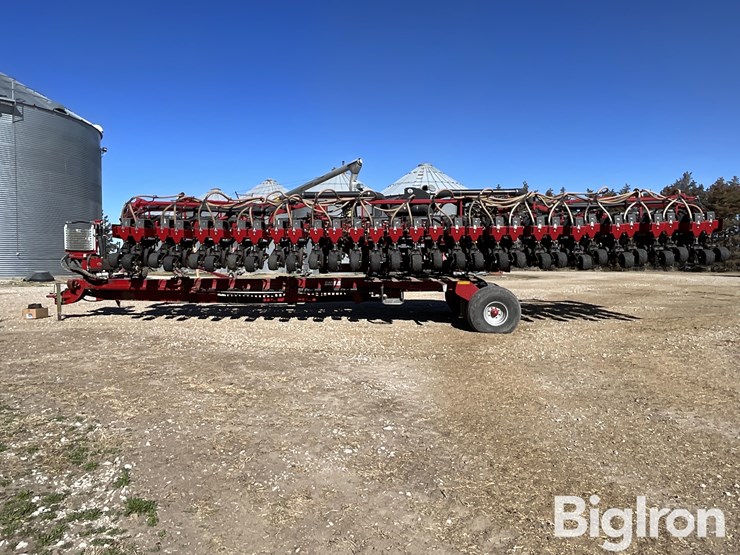 case-ih-1200-image-8