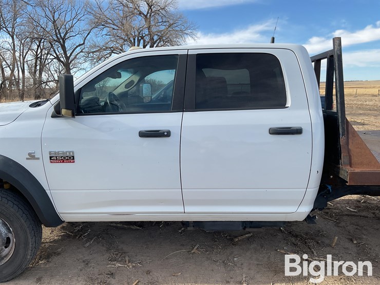 2011-dodge-ram-4500-image-19