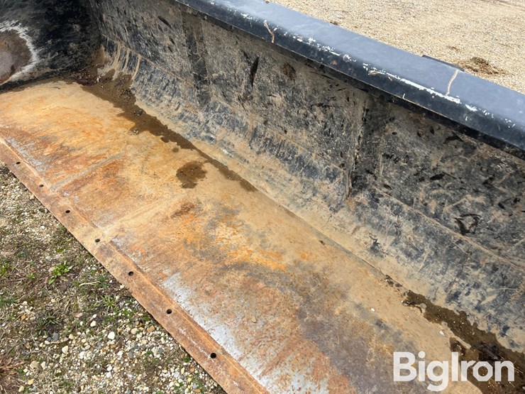 hla-105”-loader-bucket-image-10