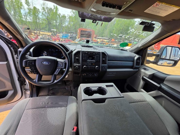 2019-ford-f250-xl-image-10