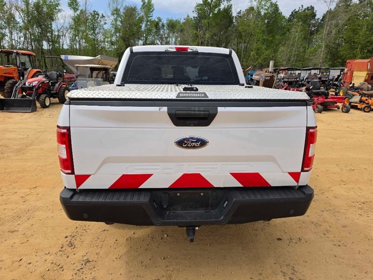 2020-ford-f150-xl-image-6