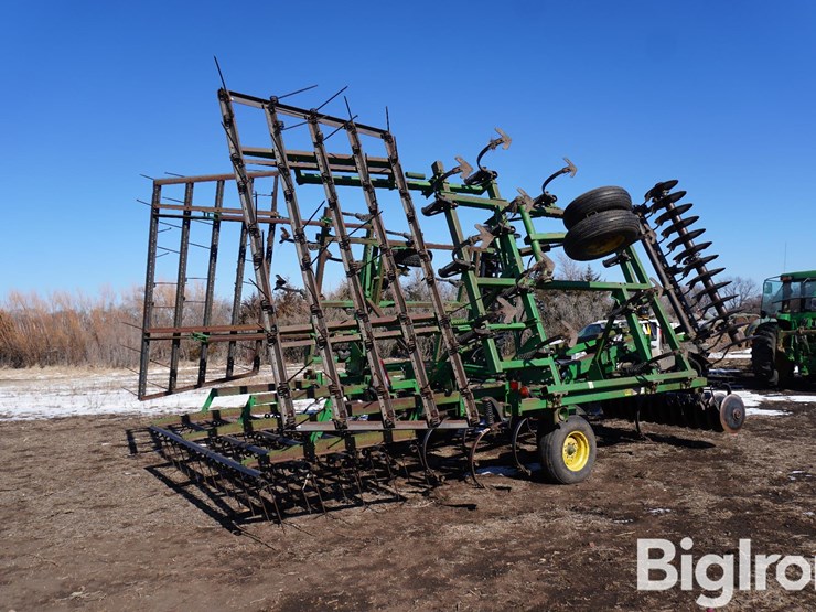 john-deere-726-image-5