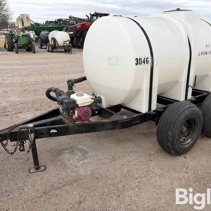 750-Gallon T/A Nurse Tank Trailer
