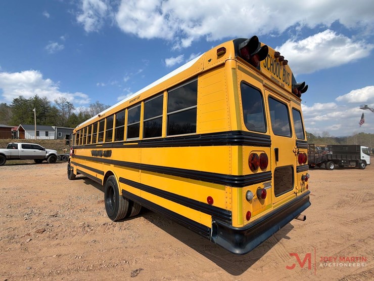 2002-caterpillar-3126-image-3