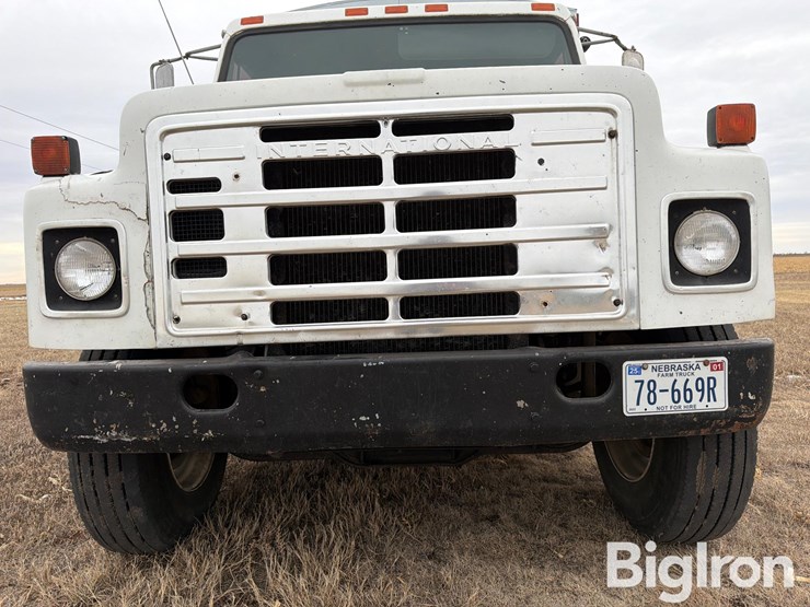 1979-international-1854-t/a-grain-truck-w/2011-crysteel-box-image-11