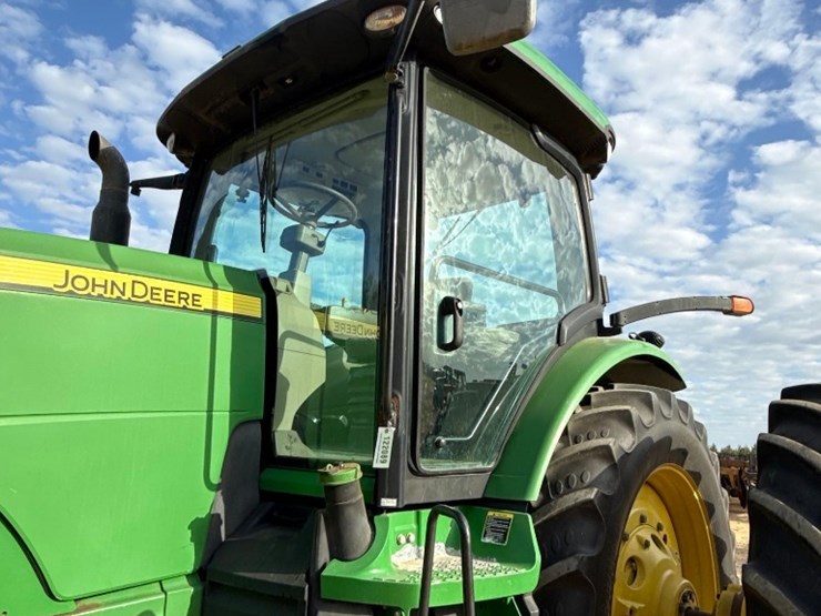 2012-john-deere-8260r-image-20