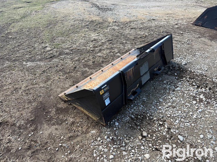 john-deere-c84-skidsteer-material-bucket-image-7