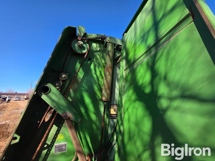 john-deere-530-image-11