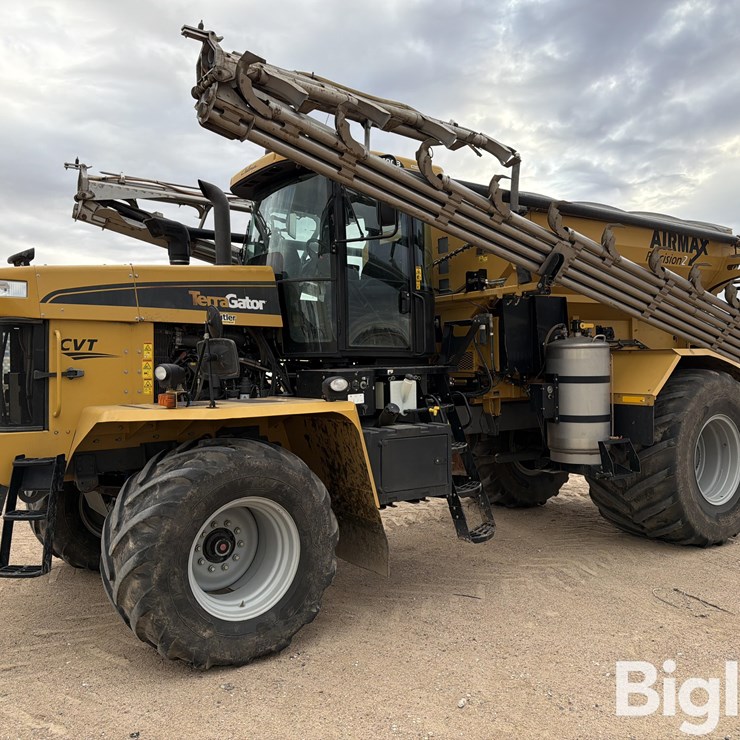 2015 AG-CHEM TG8400B