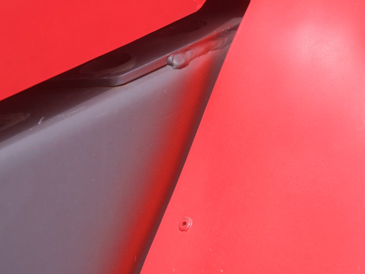 2010-agco-2170-image-20