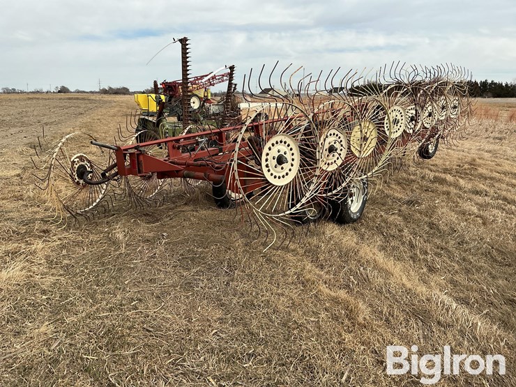 hesston-3991-image-5