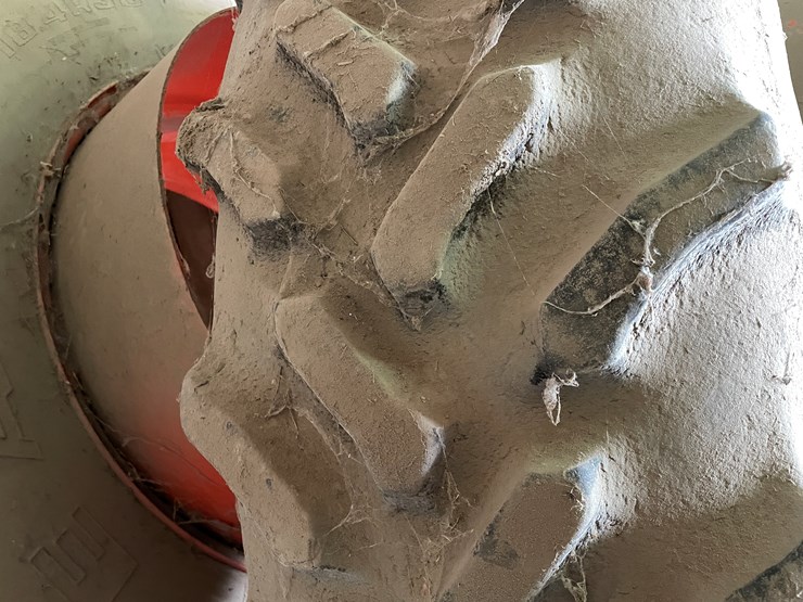 #2392-•-tractor-duals-image-6