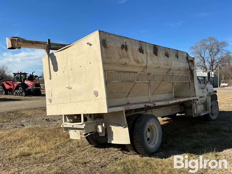 1975-chevrolet-c60-image-5