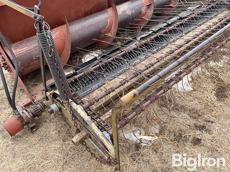 international-810-image-14