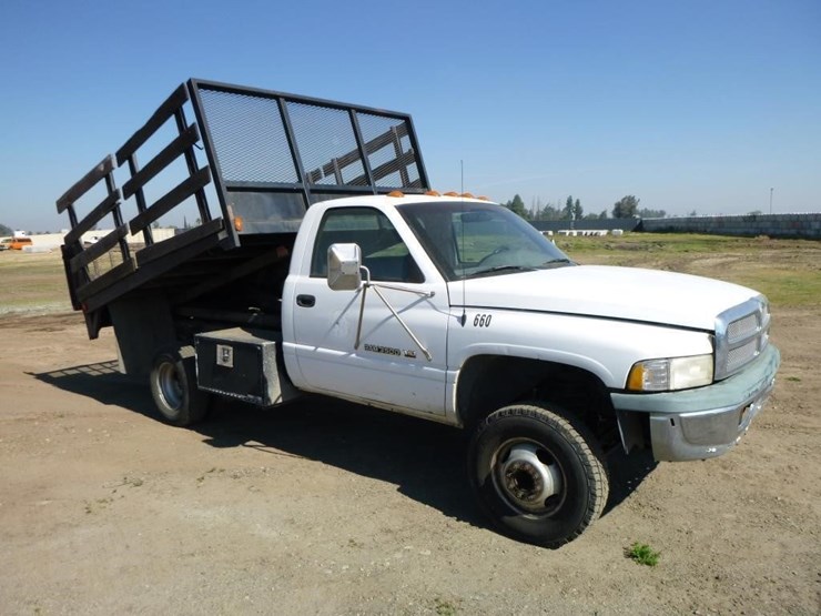 1999-dodge-ram-3500-image-3