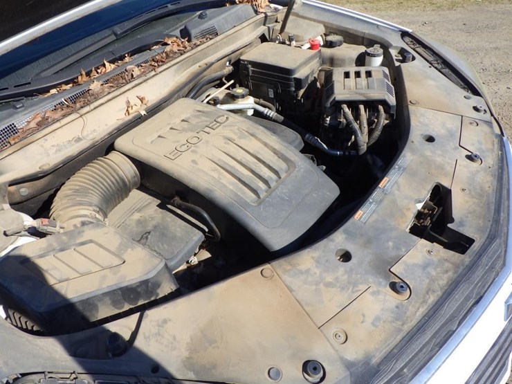 2017-chevrolet-equinox-image-11