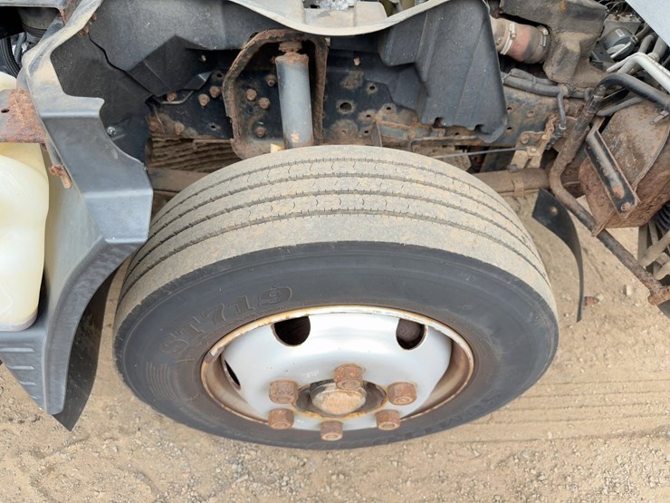 2014-mitsubishi-fe160-s/a-box-truck-image-11