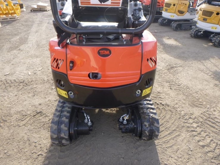 2025-tpm-20khydraulic-excavator-image-18