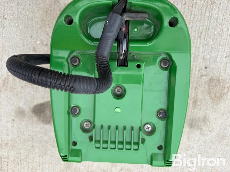 john-deere-3000-image-9