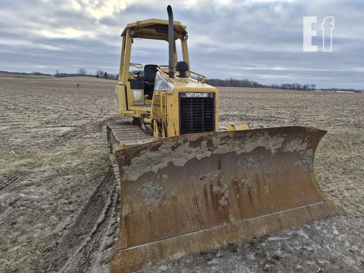 2002-caterpillar-d5g-image-5