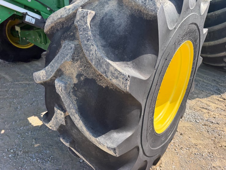2014-john-deere-s670-image-58