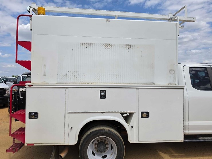 2019-ford-f550-xl-image-7