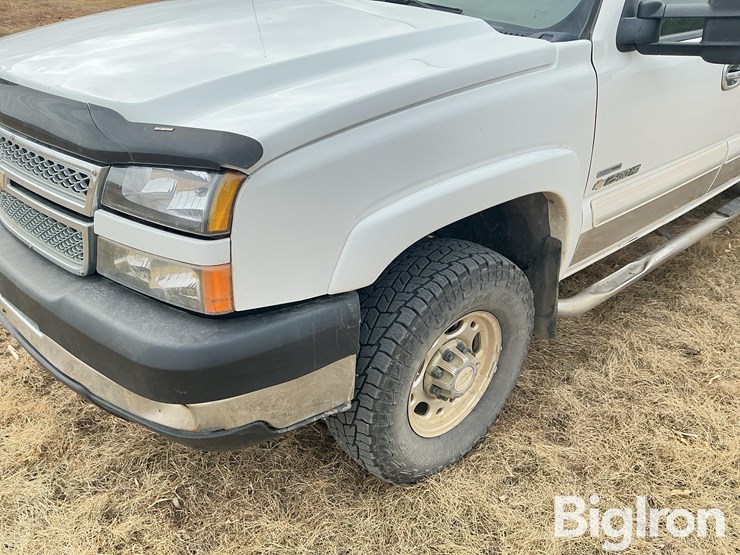 2007-chevrolet-silverado-2500-image-9