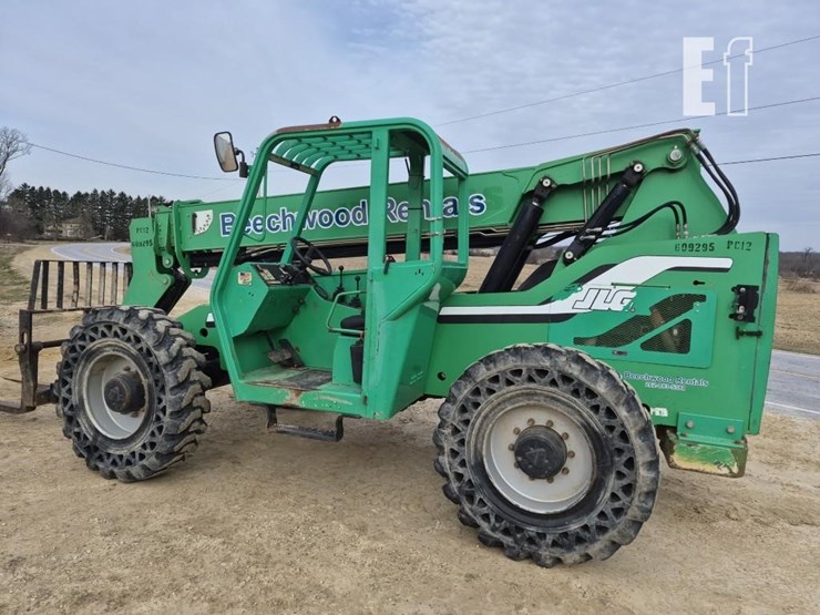 2014-sky-trak-6036-image-14